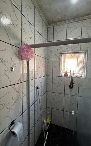 Casa para alugar com 80m², 2 quartos e 1 vaga Casa para alugar com 80m², 2 quartos e 1 vagaBanheiro da Suíte