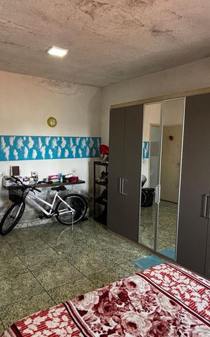Casa para alugar com 80m², 2 quartos e 1 vaga Casa para alugar com 80m², 2 quartos e 1 vagaQuarto