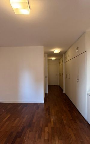 Apartamento para alugar com 280m², 3 quartos e 2 vagas Apartamento para alugar com 280m², 3 quartos e 2 vagasSuíte