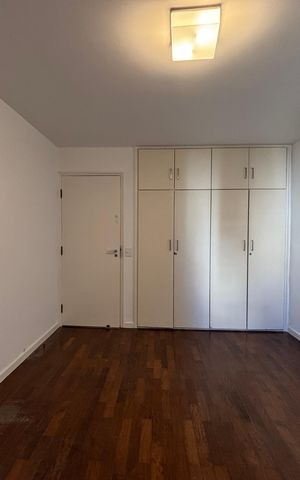 Apartamento para alugar com 280m², 3 quartos e 2 vagas Apartamento para alugar com 280m², 3 quartos e 2 vagasQuarto 2
