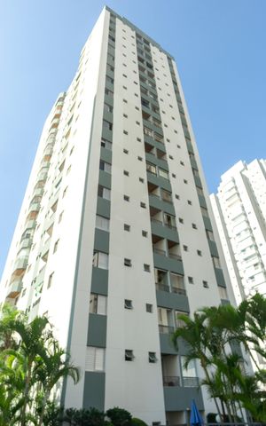 Apartamento à venda com 90m², 3 quartos e 2 vagasFachada