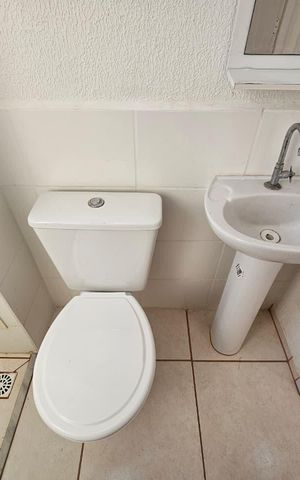 Apartamento à venda com 42m², 2 quartos e 1 vaga Apartamento à venda com 42m², 2 quartos e 1 vagaBanheiro