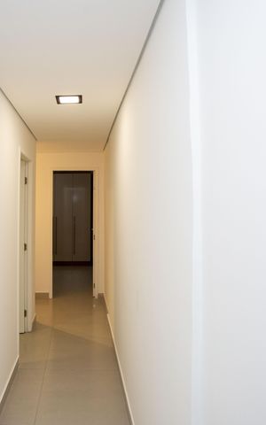 Casa à venda com 125m², 3 quartos e 2 vagasCorredor