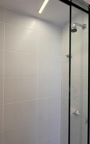 Apartamento à venda com 152m², 2 quartos e 1 vaga Apartamento à venda com 152m², 2 quartos e 1 vagaSuíte - Banheiro