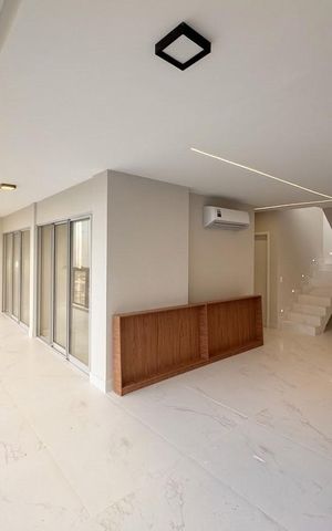 Apartamento à venda com 152m², 2 quartos e 1 vaga Apartamento à venda com 152m², 2 quartos e 1 vagaSala