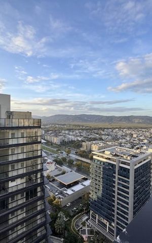 Apartamento à venda com 152m², 2 quartos e 1 vaga Apartamento à venda com 152m², 2 quartos e 1 vagaTerraço