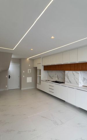 Apartamento à venda com 152m², 2 quartos e 1 vaga Apartamento à venda com 152m², 2 quartos e 1 vagaSala
