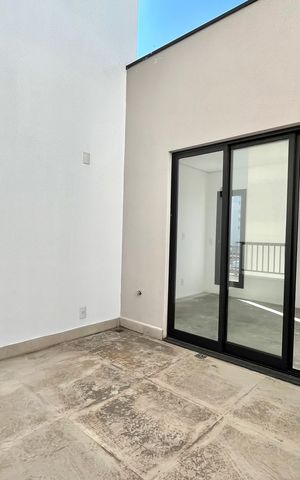 Casa de condomínio à venda com 137m², 3 quartos e 2 vagas Casa de condomínio à venda com 137m², 3 quartos e 2 vagasVaranda 1 da Suíte 3