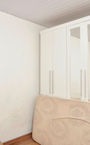 Casa à venda com 90m², 3 quartos e 4 vagas Casa à venda com 90m², 3 quartos e 4 vagasQuarto 3