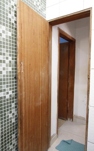 Casa à venda com 190m², 6 quartos e 5 vagasBanheiro Social