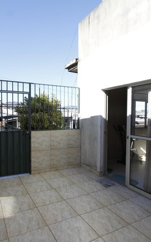 Casa à venda com 190m², 6 quartos e 5 vagasVaranda da Sala