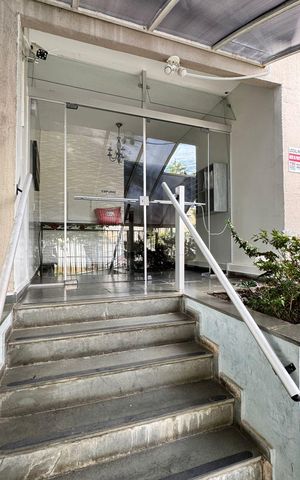 Apartamento à venda com 54m², 2 quartos e 1 vaga Apartamento à venda com 54m², 2 quartos e 1 vagaFachada