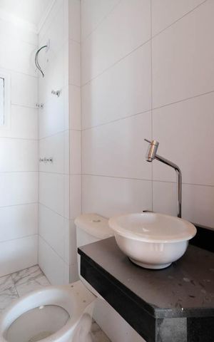 Apartamento para alugar com 53m², 2 quartos e sem vagaBanheiro