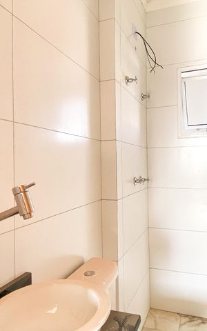 Apartamento à venda com 77m², 2 quartos e 1 vaga Apartamento à venda com 77m², 2 quartos e 1 vagaBanheiro