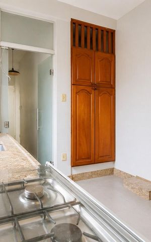 Casa para alugar com 360m², 6 quartos e 3 vagasCozinha