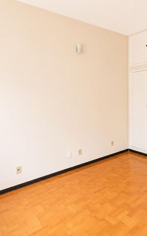 Casa para alugar com 360m², 6 quartos e 3 vagasSuíte 3