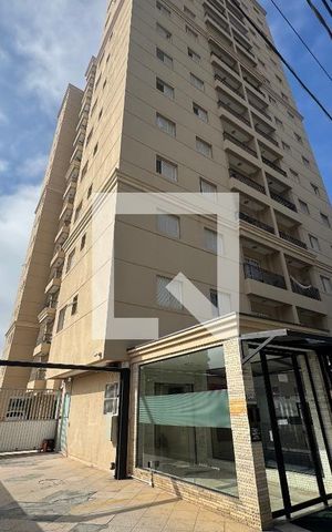 Apartamento à venda com 71m², 3 quartos e 2 vagas Apartamento à venda com 71m², 3 quartos e 2 vagasFachada e portaria