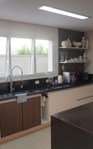 Casa de condomínio à venda com 500m², 3 quartos e 6 vagasCozinha