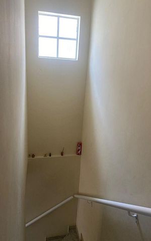 Casa à venda com 86m², 2 quartos e 3 vagas
