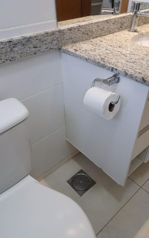 Apartamento para alugar com 74m², 2 quartos e 2 vagasBanheiro Social