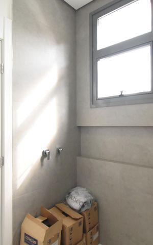 Apartamento à venda com 147m², 2 quartos e 2 vagasBanheiro da Suíte 2