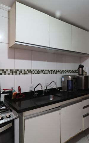 Apartamento à venda com 84m², 3 quartos e 2 vagas Apartamento à venda com 84m², 3 quartos e 2 vagasCozinha
