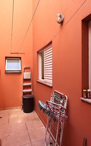 Apartamento à venda com 84m², 3 quartos e 2 vagas Apartamento à venda com 84m², 3 quartos e 2 vagasLavanderia