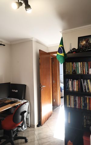 Apartamento à venda com 84m², 3 quartos e 2 vagas Apartamento à venda com 84m², 3 quartos e 2 vagasQuarto 2