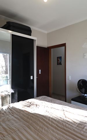 Apartamento à venda com 84m², 3 quartos e 2 vagas Apartamento à venda com 84m², 3 quartos e 2 vagasSuite