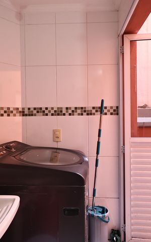 Apartamento à venda com 84m², 3 quartos e 2 vagas Apartamento à venda com 84m², 3 quartos e 2 vagasLavanderia