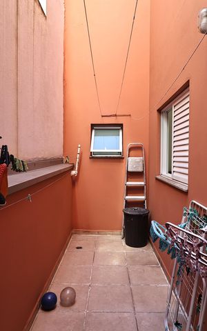 Apartamento à venda com 84m², 3 quartos e 2 vagas Apartamento à venda com 84m², 3 quartos e 2 vagasLavanderia