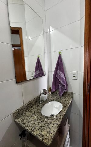 Apartamento à venda com 74m², 2 quartos e 1 vaga Apartamento à venda com 74m², 2 quartos e 1 vagaBanheiro