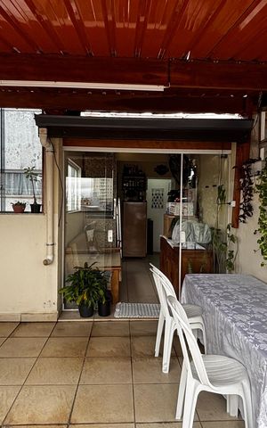 Apartamento à venda com 74m², 2 quartos e 1 vaga Apartamento à venda com 74m², 2 quartos e 1 vagaCobertura