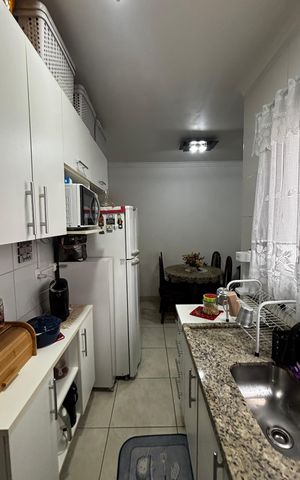 Apartamento à venda com 74m², 2 quartos e 1 vaga Apartamento à venda com 74m², 2 quartos e 1 vagaCozinha