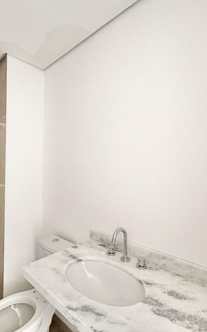 Apartamento à venda com 100m², 3 quartos e 2 vagas Apartamento à venda com 100m², 3 quartos e 2 vagasBanheiro