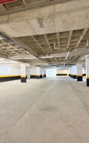 Apartamento à venda com 100m², 3 quartos e 2 vagas Apartamento à venda com 100m², 3 quartos e 2 vagasGaragem