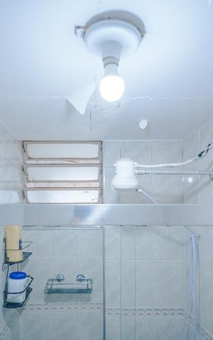 Apartamento à venda com 50m², 2 quartos e sem vaga Apartamento à venda com 50m², 2 quartos e sem vagaBanheiro