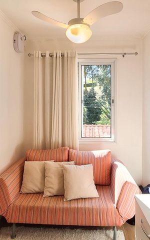 Casa à venda com 201m², 3 quartos e 3 vagas Casa à venda com 201m², 3 quartos e 3 vagasQuarto