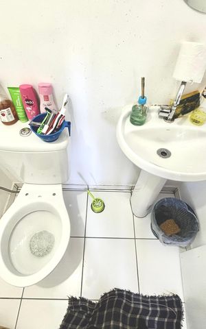 Apartamento à venda com 32m², 2 quartos e sem vaga Apartamento à venda com 32m², 2 quartos e sem vagaBanheiro