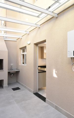 Casa de condomínio para alugar com 114m², 3 quartos e 2 vagasÁrea de Serviço com Churrasqueira
