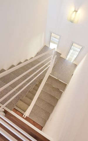 Casa de condomínio para alugar com 114m², 3 quartos e 2 vagasCorredor/Escadas