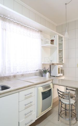 Casa para alugar com 461m², 6 quartos e 5 vagasCozinha