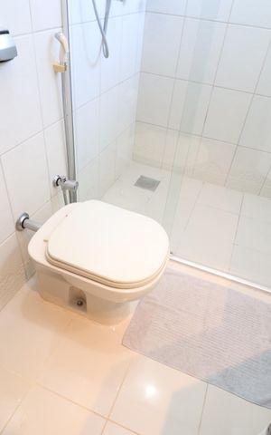 Casa para alugar com 461m², 6 quartos e 5 vagasBanheiro da Suíte 
