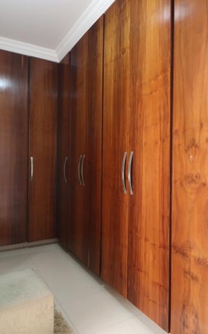Casa para alugar com 461m², 6 quartos e 5 vagasCloset da Suíte 2