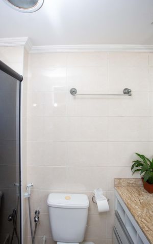 Apartamento à venda com 86m², 3 quartos e 2 vagasBanheiro da Suíte