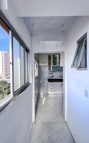 Apartamento à venda com 60m², 2 quartos e 1 vaga Apartamento à venda com 60m², 2 quartos e 1 vagaÁrea de Serviço