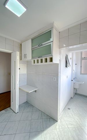 Apartamento à venda com 60m², 2 quartos e 1 vaga Apartamento à venda com 60m², 2 quartos e 1 vagaCozinha