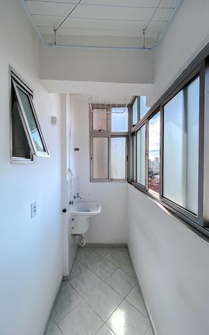 Apartamento à venda com 60m², 2 quartos e 1 vaga Apartamento à venda com 60m², 2 quartos e 1 vagaÁrea de Serviço