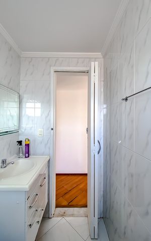 Apartamento à venda com 60m², 2 quartos e 1 vaga Apartamento à venda com 60m², 2 quartos e 1 vagaBanheiro