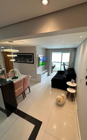 Apartamento à venda com 65m², 2 quartos e 3 vagas Apartamento à venda com 65m², 2 quartos e 3 vagasSala